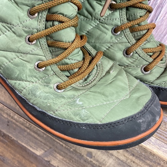 Columbia Women’s Heavenly Snow Boots- Size 7 - Picture 2 of 8